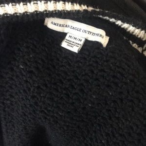 I’m selling a brand new worn once black and white American eagle cardigan